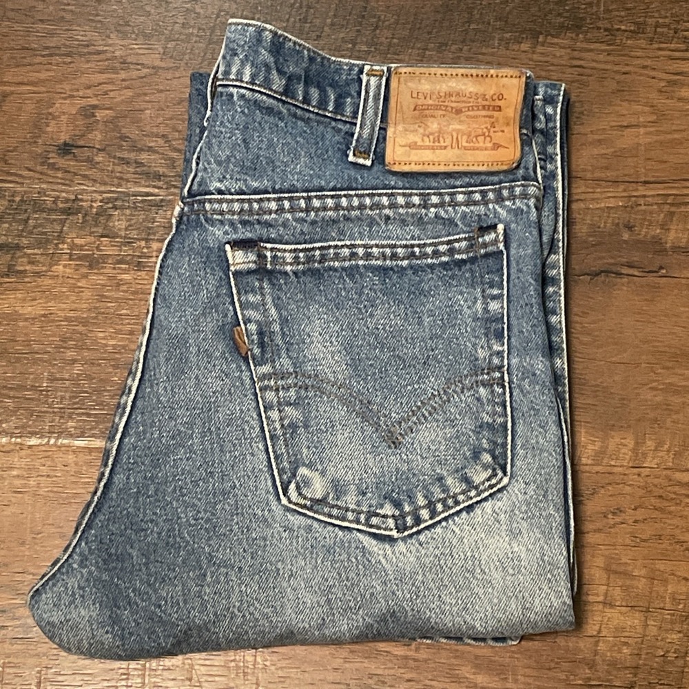 Vintage Rare Leather Tab Levi's For Men With "A Skosh More Room" Size 32x29 - Picture 1 of 8